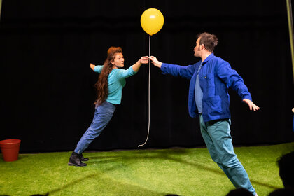 Le Vertige de l'Envers - Cie L'envolée Cirque
