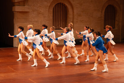 Majorettes - Mickaël Phelippeau - Cie Bi-Portrait